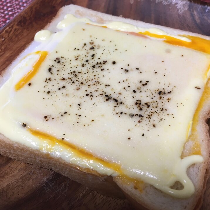 卵とろーり♪マヨチーズトースト★